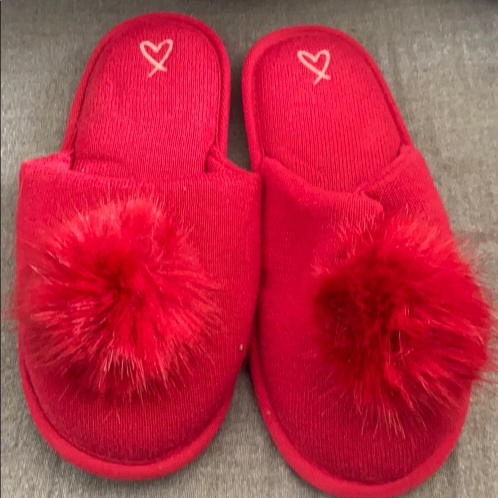 VS red slippers